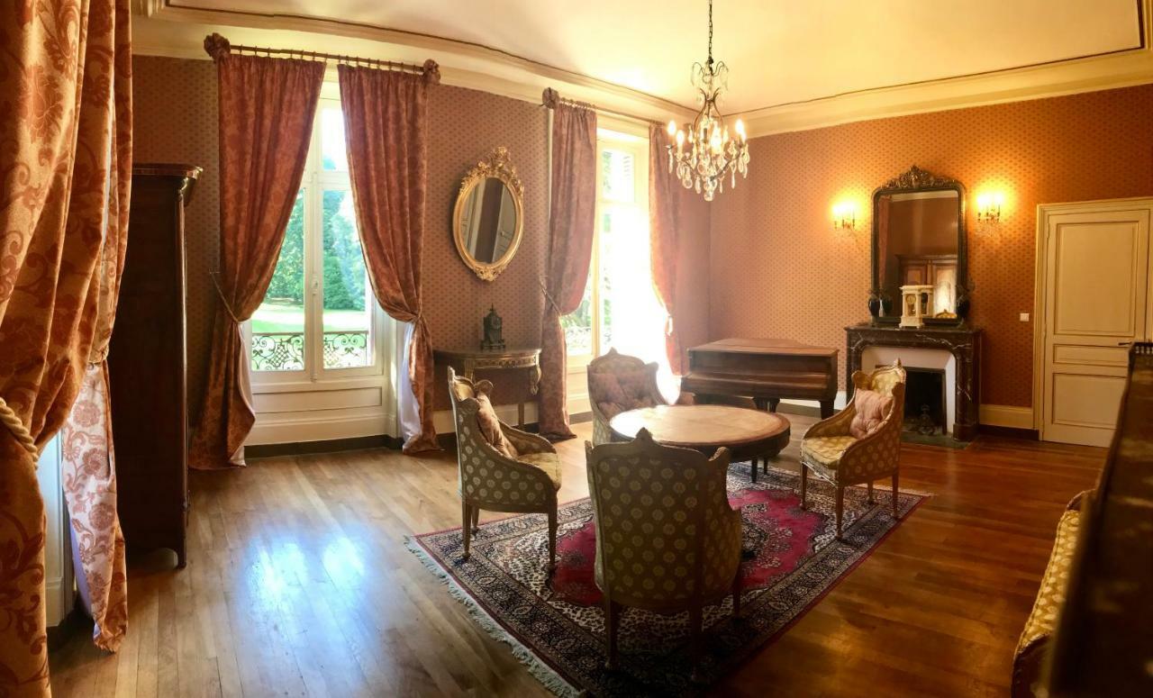Chateau De Walmath Saint-Laurent-les-Eglises ภายนอก รูปภาพ